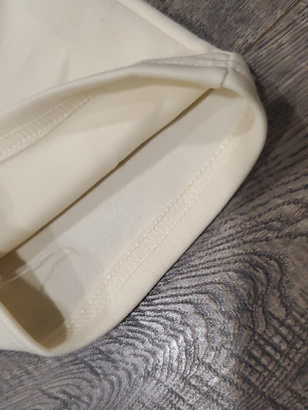 Sleeveless Cream Tie-Waist Wide-Leg Jumpsuit - Picture 9 of 11